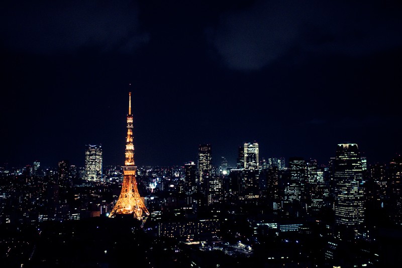 東京タワーをスペイン語で説明する